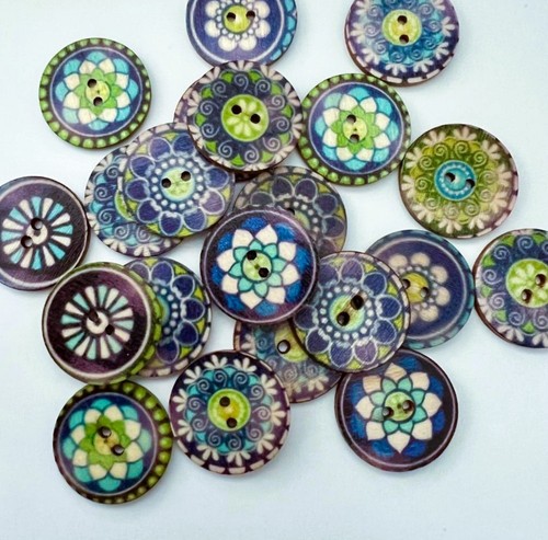 Pack 25mm wood buttons - 8,,