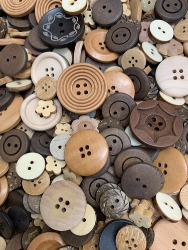 Brown wooden buttons mixed - brown,