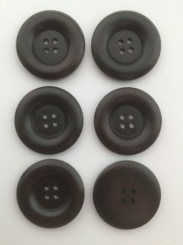 Brown wooden buttons 30mm - , wide