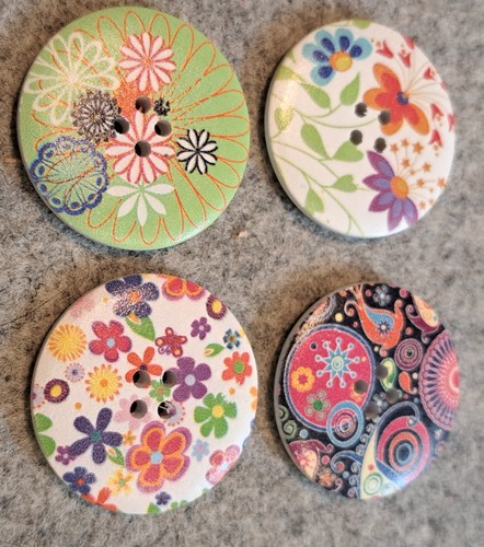 Wooden round patterned - round,