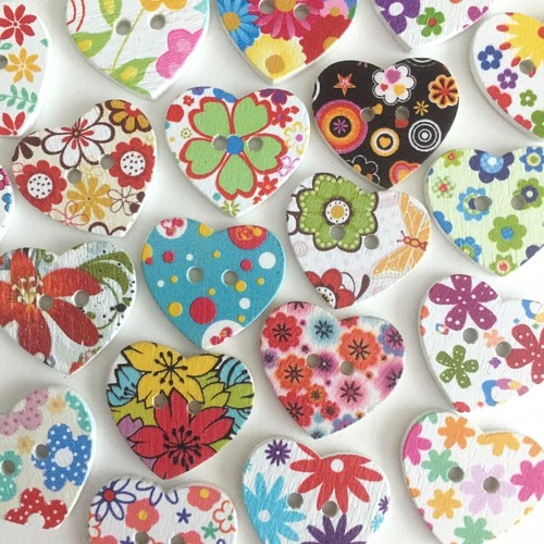 Wooden heart buttons 25mm - , wide