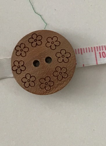 Wooden buttons cm - wooden,