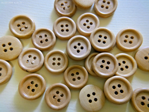 Natural wooden buttons 15mm - buttons,