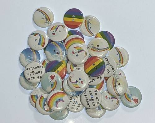 Wooden buttons round - buttons,