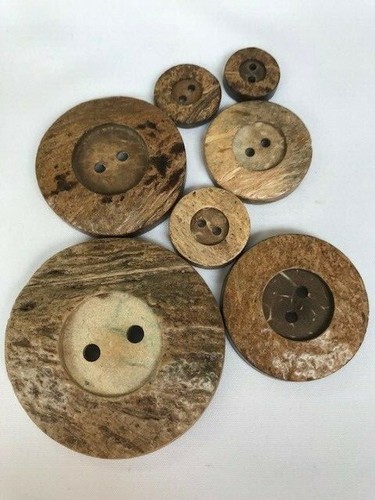 Coconut wooden buttons 15mm - coconut,